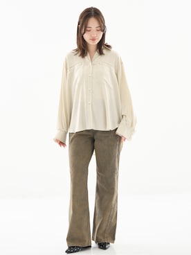 「PUBLIC TOKYO（パブリックトウキョウ）のアイテム（シャツ/ブラウス）」を使った、PUBLIC TOKYO WOMENSさん（レディース・163cm）の秋コーディネート