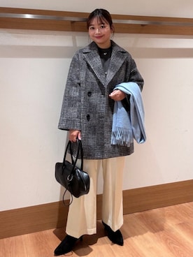 「アイテム（ピーコート）」を使った、こずえさん（レディース・160cm）の冬コーディネート