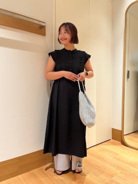 「アイテム（かごバッグ）」を使った、こずえさん（レディース・160cm）の夏コーディネート
