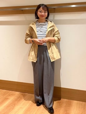 「アイテム（マウンテンパーカー）」を使った、こずえさん（レディース・160cm）の秋コーディネート