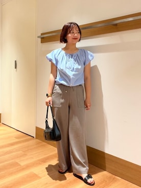 「アイテム（シャツ/ブラウス、ブルー系）」を使った、こずえさん（レディース・160cm）の夏コーディネート