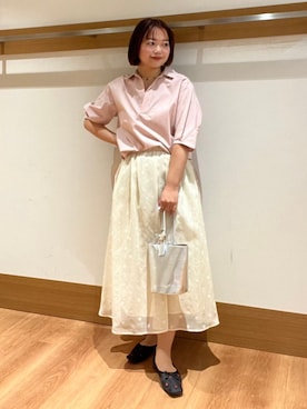 「SHIPS Colors（シップス カラーズ）のアイテム」を使った、こずえさん（レディース・160cm）の春コーディネート