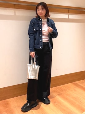 「SHIPS Colors（シップス カラーズ）のアイテム」を使った、こずえさん（レディース・160cm）の春コーディネート