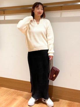 「ベロア」｜「アイテム（アクセサリー）」を使った、こずえさん（レディース・160cm）の冬コーディネート