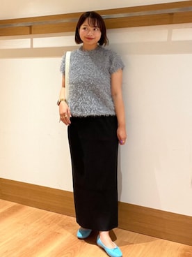 「アイテム（バレエシューズ、ブルー系）」を使った、こずえさん（レディース・160cm）の秋コーディネート