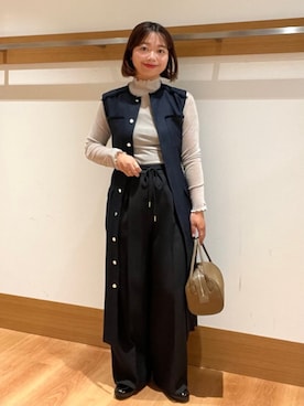 「SHIPS」｜「アイテム（スリッポン）」を使った、こずえさん（レディース・160cm）の秋コーディネート