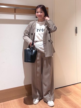 「SHIPS Colors（シップス カラーズ）のアイテム（ハンドバッグ）」を使った、こずえさん（レディース・160cm）の春コーディネート