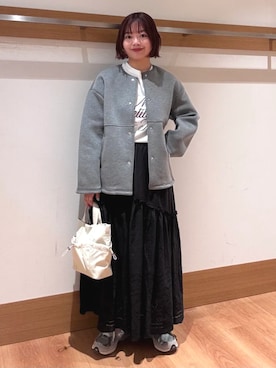 「SHIPS Colors（シップス カラーズ）のアイテム」を使った、こずえさん（レディース・160cm）の春コーディネート