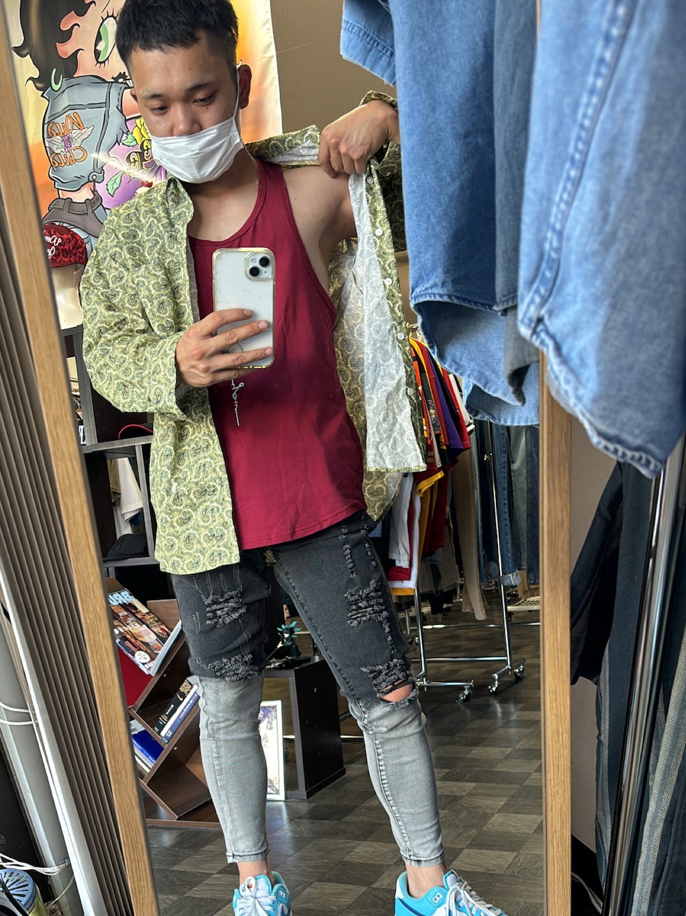 「SHEINコーデ」｜「SHIENのアイテム（デニムパンツ、ブラック系）」を使った、m3i8w3a9さん（メンズ・168cm）の秋コーディネートの1枚目の写真