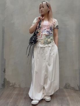 「Desigual（デシグアル）のアイテム（パンツ、ホワイト系）」を使った、Desigual原宿 STAFFさん（メンズ・167cm）の夏コーディネート