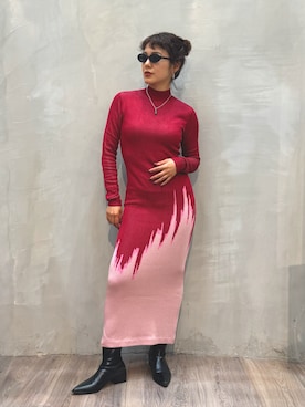 「アイテム（ワンピース/ドレス、レッド系）」を使った、Desigual原宿 STAFFさん（レディース・155cm）の秋コーディネート