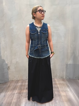 「Desigual（デシグアル）のアイテム（ワンピース/ドレス、ブルー系）」を使った、Desigual原宿 STAFFさん（メンズ・167cm）の秋コーディネート