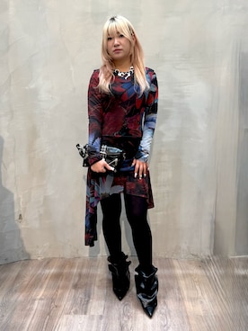 「Desigual（デシグアル）の【Desigual × Nicki Nicole】アシンメトリー スリムフィットロングワンピース（ワンピース、ブラック系）」を使った、Desigual原宿 STAFFさん（メンズ・167cm）の春コーディネート