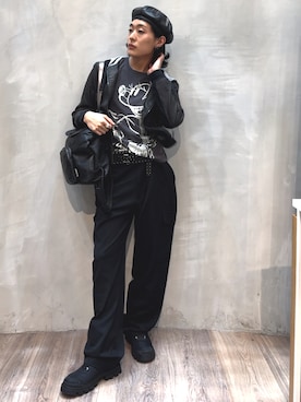 「Desigual（デシグアル）のアイテム（パンツ）」を使った、Desigual原宿 STAFFさん（メンズ・168cm）の秋コーディネート