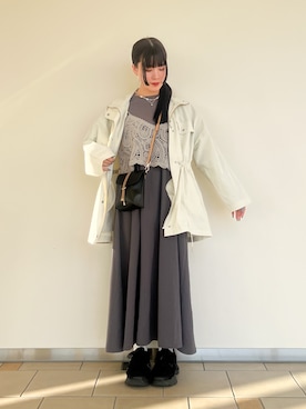 「RODE SKO（ロデスコ）の縦型フラップポシェット（Shoulderbag、ブラック系）」を使った、𖤐KIRA𖤐 さん（レディース・158cm）の春コーディネート