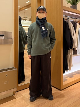 「アイテム（マフラー）」を使った、りきさん（メンズ・168cm・20代）の冬コーディネート