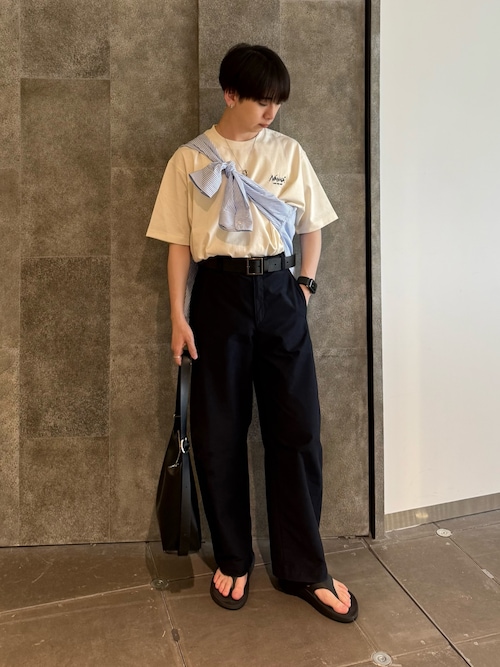 人気☆【HUGO】Nalono バックプリント Tシャツ 関税/送料込み 人気☆【HUGO】Nalono バックプリント Tシャツ 関税/送料込み