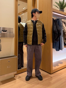 「アイテム（ダウンベスト）」を使った、りきさん（メンズ・168cm）の秋コーディネート