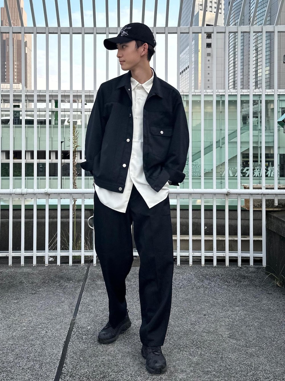 nakajiryo(ADAM ET ROPE' ルミネ有楽町)｜ADAM ET ROPE'のデニムパンツ