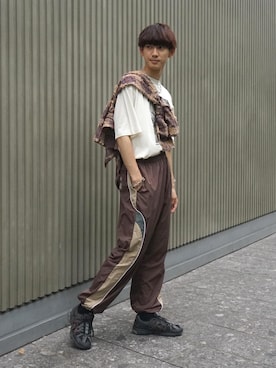 「JUNRED（ジュンレッド）のアイテム（スニーカー）」を使った、nakajiryoさん（メンズ・178cm）の秋コーディネート