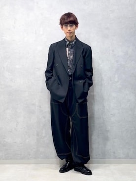 「ADAM ET ROPE'（アダムエロペ）のアイテム（スリッポン）」を使った、nakajiryoさん（メンズ・178cm）の秋コーディネート