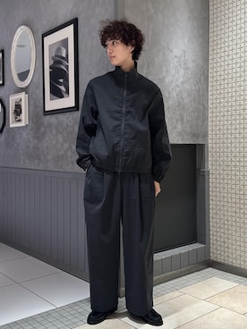 「ADAM ET ROPE'（アダムエロペ）の【HEREU/ヘリュー】Alber (Vibram)（ローファー、ブラック系）」を使った、nakajiryoさん（メンズ）の春コーディネート