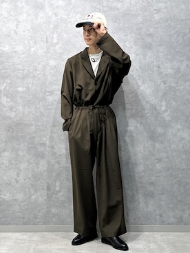 「アイテム（スリッポン）」を使った、nakajiryoさん（メンズ・178cm）の秋コーディネート