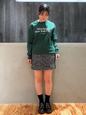 「Saturdays NYC（サタデーズ ニューヨークシティ ）のアイテム（スウェット）」を使った、HINAさん（レディース・162cm）の秋コーディネート