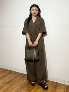 「RODE SKO(ロデスコ)のセンターステッチハンドバッグ(ハンドバッグ、パープル系)」を使った、あんりさん(レディース・152cm)の春コーディネート