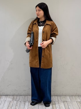 「KBF(ケイビーエフ)のピーチスキンカバーオール(カバーオール、イエロー系)」を使った、あんりさん(レディース・152cm)の秋コーディネート