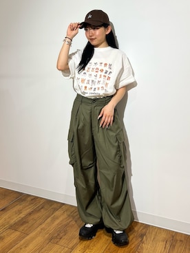 「SENSE OF PLACE by URBAN RESEARCH(センスオブプレイスバイアーバンリサーチ)の『別注』Ben Lenovitz×SENSE OF PLACE SHORT-SLEEVE T-SHIRTS(Tシャツ/カットソー、ホワイト系)」を使った、あんりさん(レディース・152cm)の春コーディネート