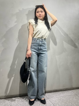 「SENSE OF PLACE by URBAN RESEARCH(センスオブプレイスバイアーバンリサーチ)のシアーサッカーバルーンスリーブシャツ(シャツ/ブラウス、ホワイト系)」を使った、あんりさん(レディース・152cm)の春コーディネート
