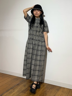 「SMELLY（スメリー）のアイテム（帽子）」を使った、アンリさん（レディース・152cm）の春コーディネート