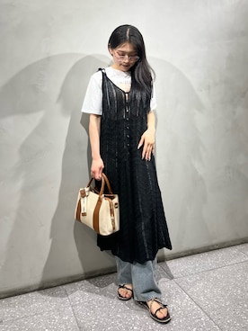 「SENSE OF PLACE by URBAN RESEARCH(センスオブプレイスバイアーバンリサーチ)のグラフィックTシャツ(半袖)(Tシャツ/カットソー、その他)」を使った、あんりさん(レディース・152cm)の春コーディネート