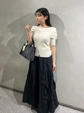 「SENSE OF PLACE by URBAN RESEARCH(センスオブプレイスバイアーバンリサーチ)の『洗濯可』オフショルリブセーター(半袖)(ニット/セーター、ホワイト系)」を使った、あんりさん(レディース・152cm)の春コーディネート