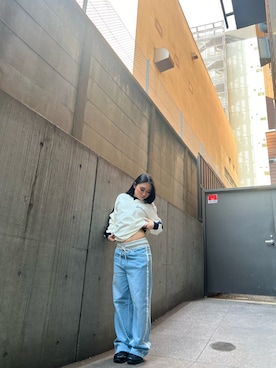「オフホワイト」｜「アイテム（Tシャツ/カットソー）」を使った、AMI さん（レディース・152cm）の冬コーディネート
