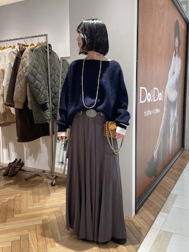 「アイテム（ショルダーバッグ、イエロー系）」を使った、madokaさん（レディース・156cm）の秋コーディネート