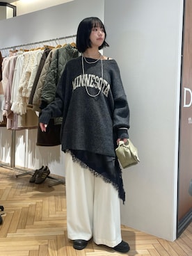 「アイテム（キャミソール、ブラック系）」を使った、madokaさん（レディース・156cm）の秋コーディネート