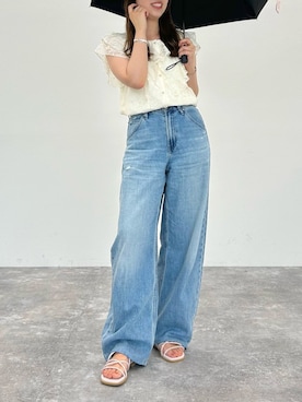 「MISCH MASCH（ミッシュマッシュ）の2026春夏新作 シアーレースラッフルフリルブラウス（シャツ/ブラウス、ホワイト系）」を使った、MISCHMASCH ECさん（レディース・150cm）の夏コーディネート
