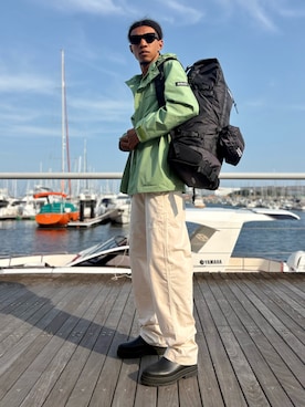 「アイテム（レインシューズ）」を使った、Joelさん（メンズ・180cm）の秋コーディネート