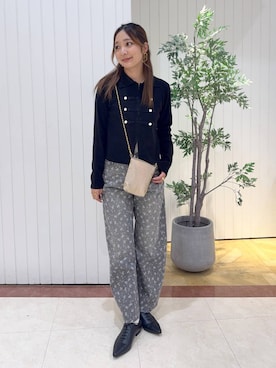 「アイテム（バレッタ/ヘアクリップ、ブラック系）」を使った、𝑅𝑢𝑛𝑎さん（レディース・164cm）の秋コーディネート
