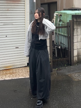 「nuguのアイテム（パーカー、グレー系）」を使った、namiさん（レディース・160cm）の春コーディネート