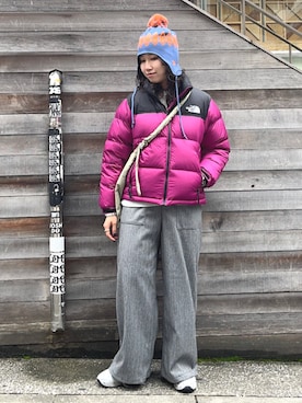 「アイテム（ダウンジャケット/コート、ピンク系）」を使った、矢内さん（レディース・161cm）の秋コーディネート