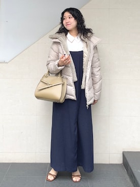 「SHIPS」｜「アイテム（ダウンジャケット/コート）」を使った、矢内さん（レディース・161cm）の秋コーディネート