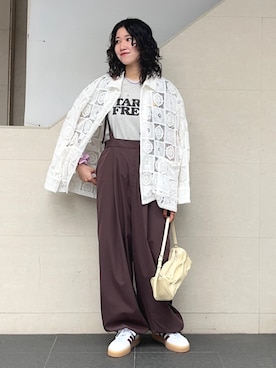 「アイテム（オールインワン・サロペット、ブラウン系）」を使った、矢内さん（レディース・161cm）の夏コーディネート