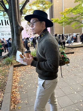 「アイテム（ボディバッグ/ウエストポーチ）」を使った、kingtutさん（メンズ・169cm）の秋コーディネート