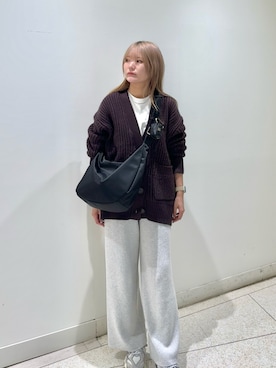 「アイテム（チャーム）」を使った、Rikopiさん（レディース・165cm）の秋コーディネート