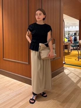 「VIOLAd'ORO（ヴィオラドーロ）のアイテム」を使った、Shima_TOMORROWLANDさん（レディース・160cm）の夏コーディネート