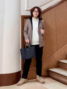 「TAKEO KIKUCHI（タケオキクチ）の【JUST ONE LAYER】ダウンファブリック ジップアップ フード ブルゾン（ブルゾン、ベージュ系）」を使った、のぐみさん（メンズ・155cm）の秋コーディネート