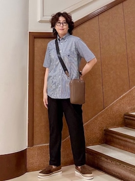 「TAKEO KIKUCHI（タケオキクチ）の【COOL CITY WEAR】ストライプジャージ ボタンダウンシャツ /接触冷感（シャツ/ブラウス、ブルー系）」を使った、のぐみさん（メンズ・155cm）の夏コーディネート